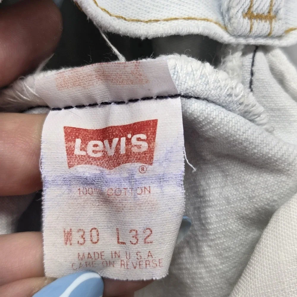 Vintage Levis 501 Jeans Mens White Button Fly Made in USA 90s Fits 27x29